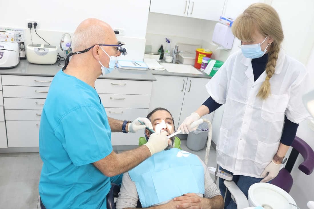 ד"ר טרגנסקי יבגני<br> 04-989-0099