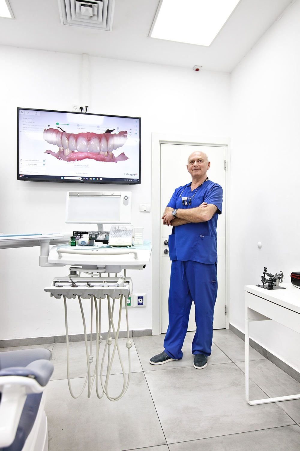 ד"ר טרגנסקי יבגני<br> 04-989-0099